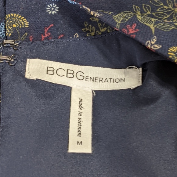 BCBGeneration High Neck Floral Pleat Dress - Picture 8 of 10